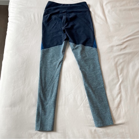 Outdoor Voices Blue Colorblock Leggings - Picture 5 of 6